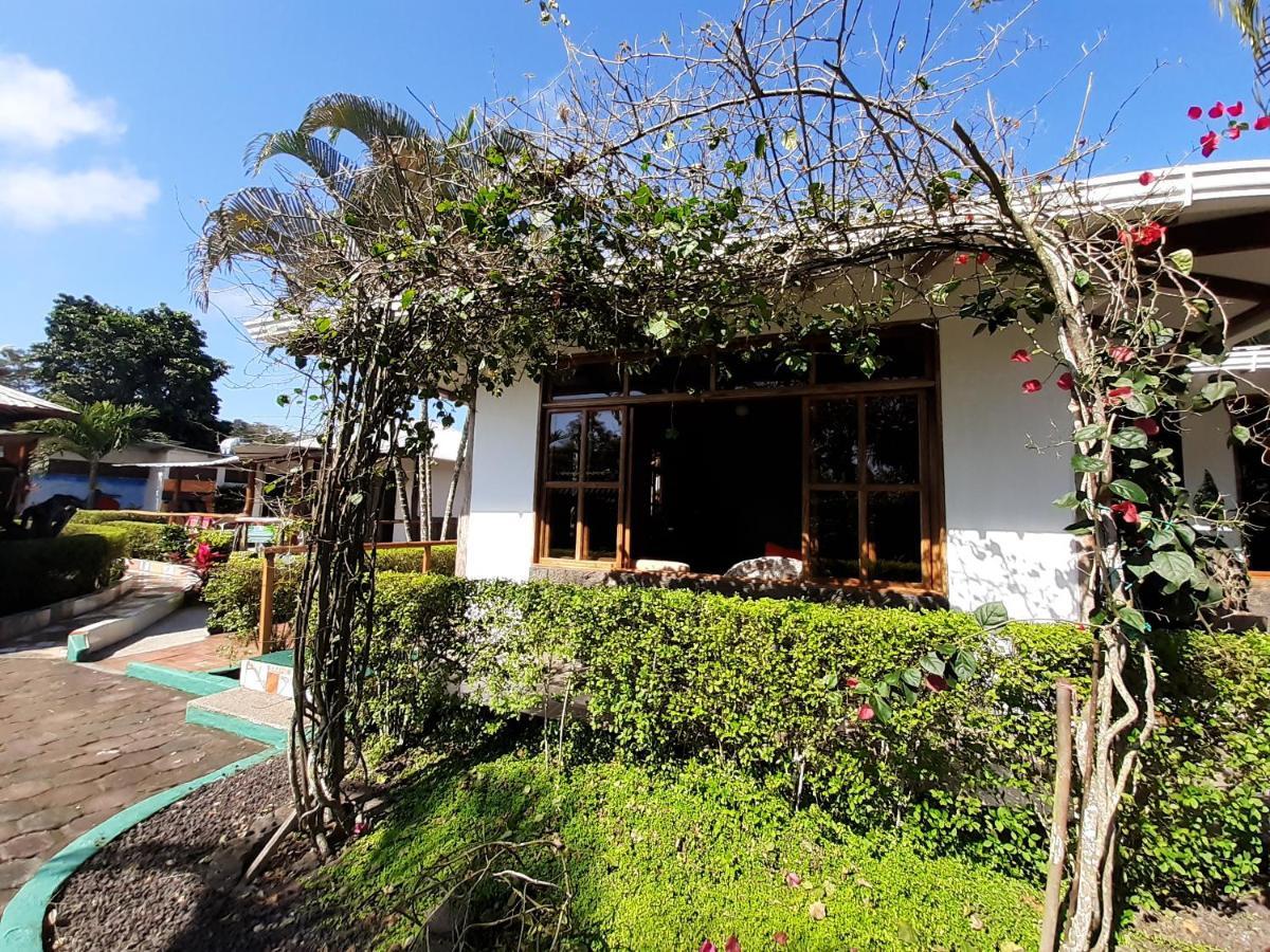 Suymar Ecolodge Galapagos Пуэрто-Айора Экстерьер фото